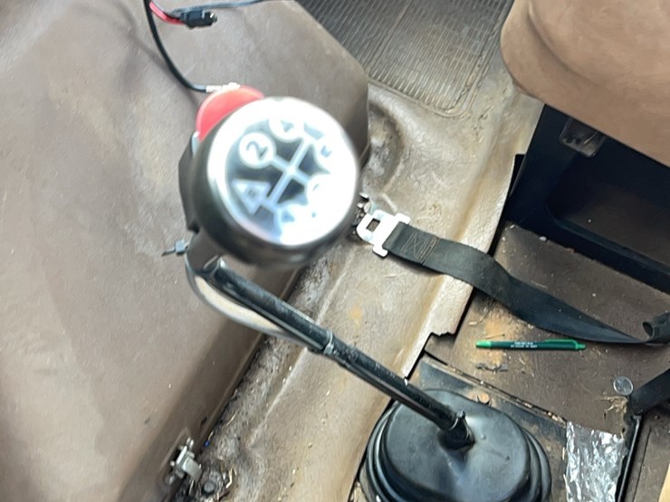 international-s1900-image-13