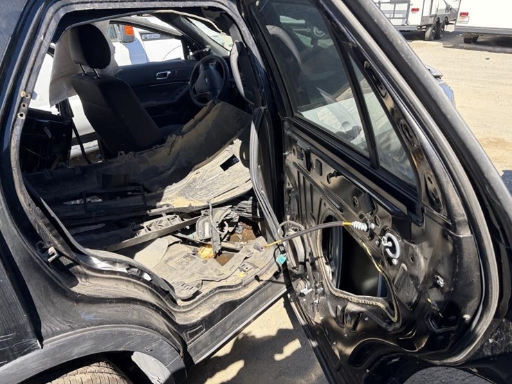 2018-ford-explorer-police-interceptor-image-15