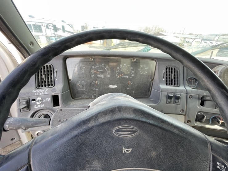 sterling-t/a-water-truck-image-24