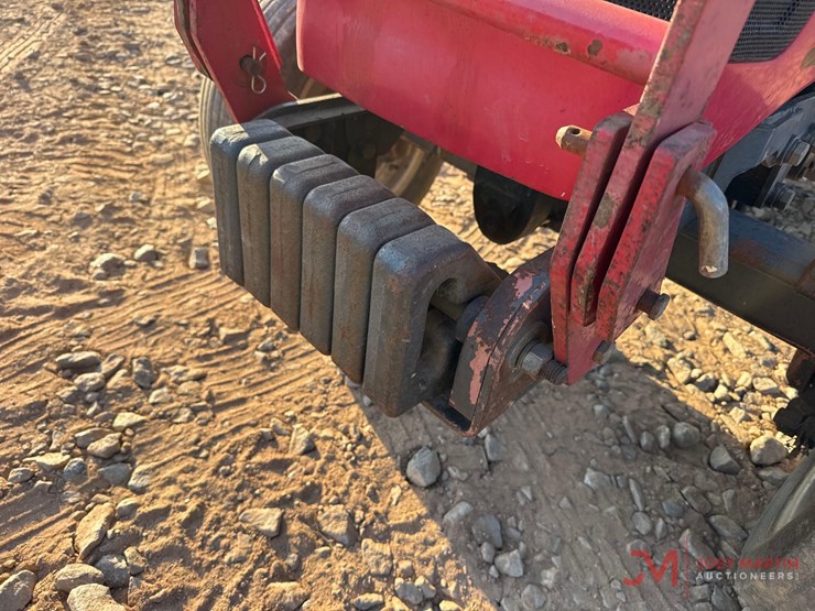 mahindra-c27-image-6