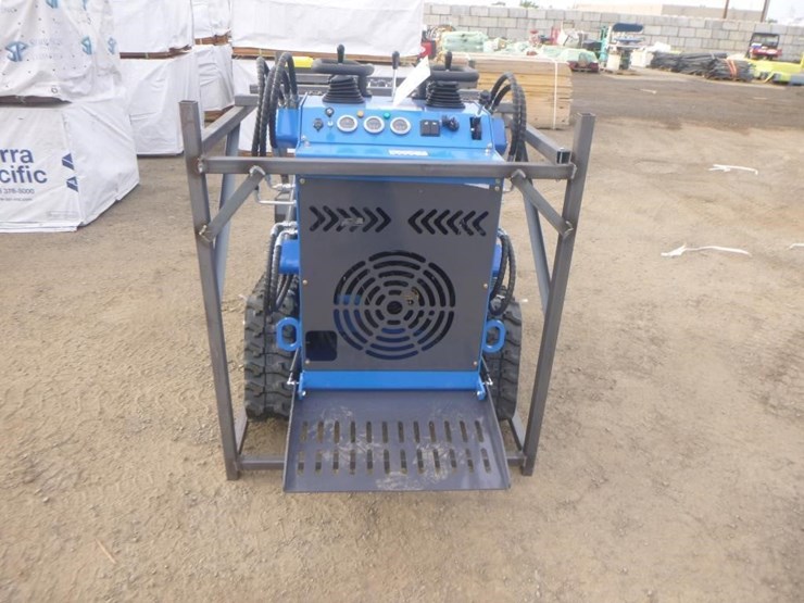 2026-zjg-zj-380-skid-steer-track-loader-image-6