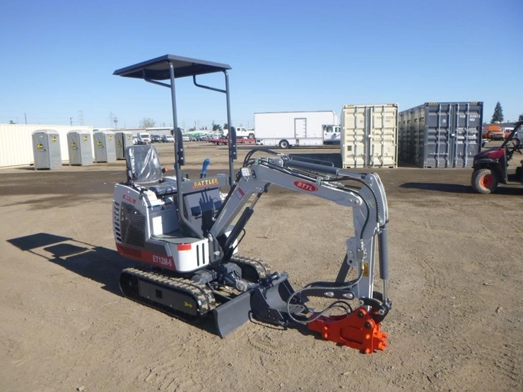 bttl-et12m-6-hydraulic-excavator-image-2