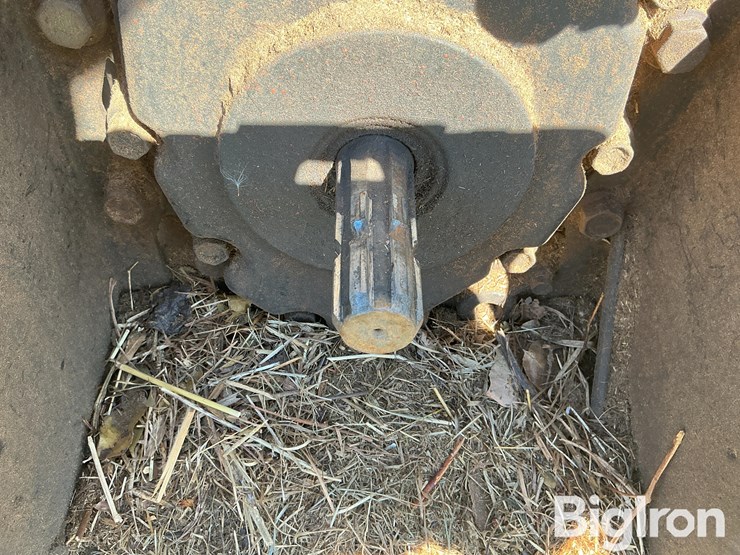 1996-john-deere-5200-image-11