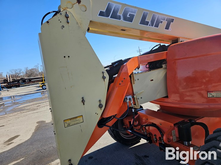 2009-jlg-600aj-image-13