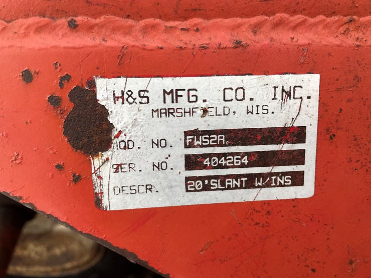 #118-•-h&s-20'-feeder-wagon-image-23