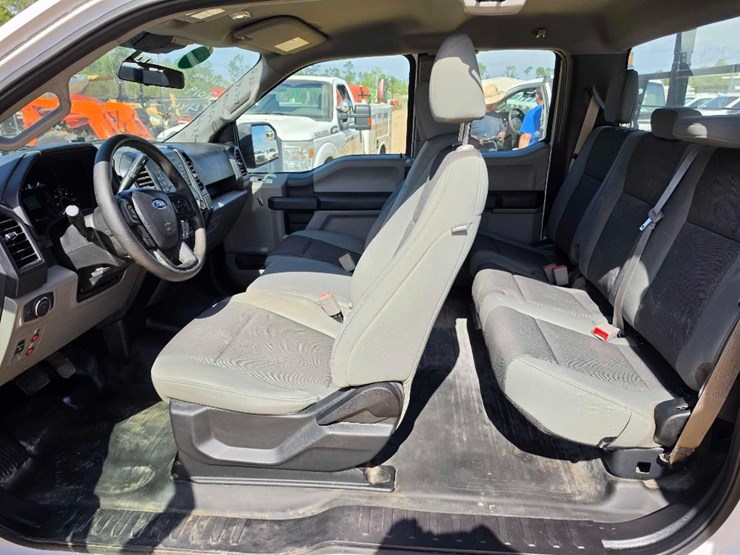 2019-ford-f150-xl-image-9