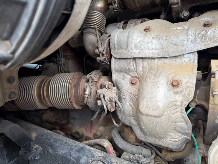 2018-freightliner-122sd-image-71