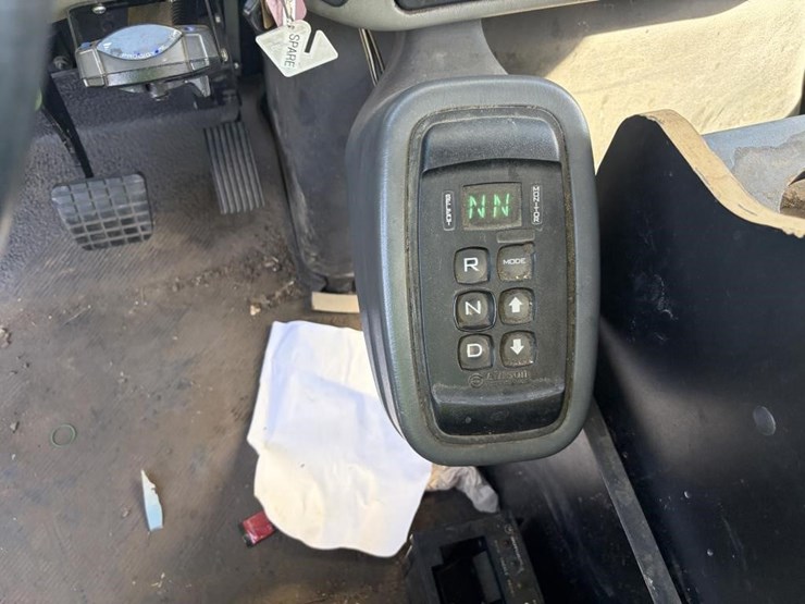 2012-international-workstar-7400-image-19