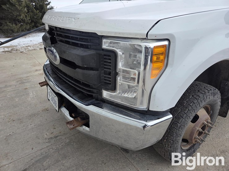 2017-ford-f350-image-9