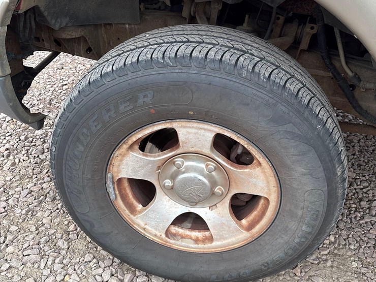 2001-ford-f150-image-12