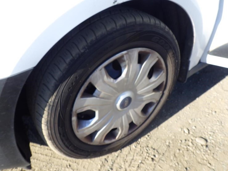 2019-ford-transit-connect-image-13