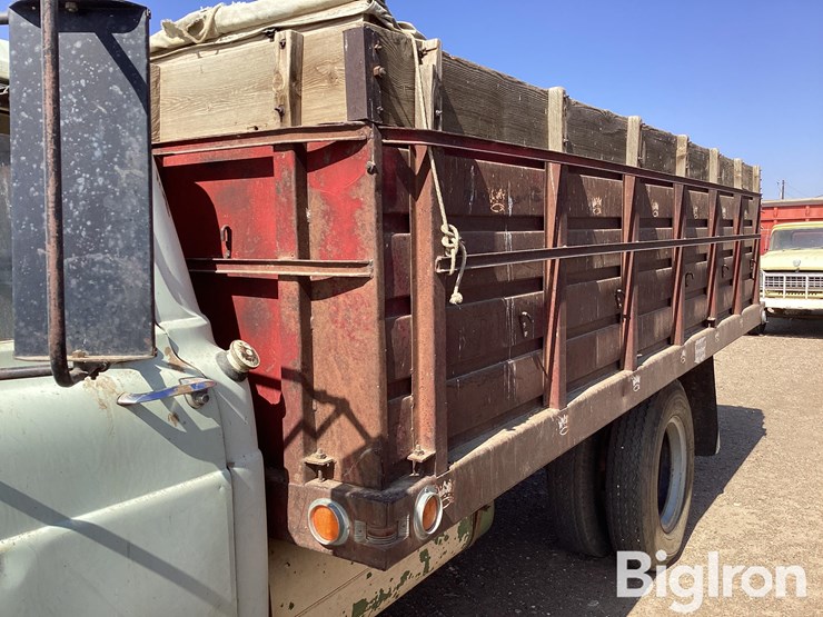 1960-ford-f600-image-17