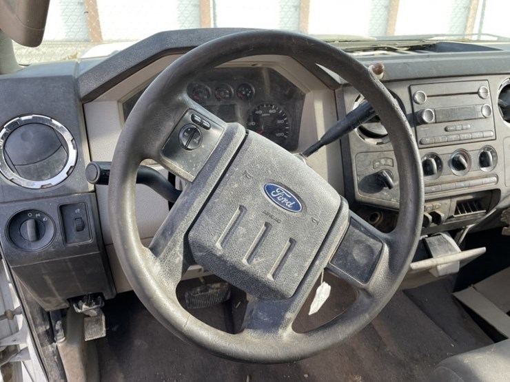 2009-ford-f250-xlt-image-11