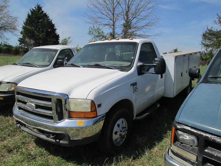 1999-ford-f350-image-1