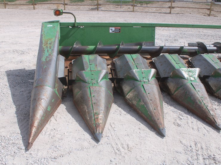 john-deere-843-image-11