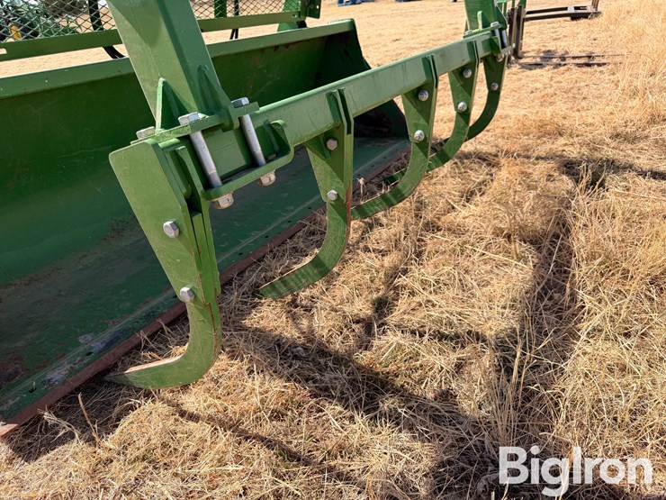 john-deere-8-image-9