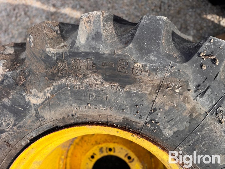 john-deere-8-image-8