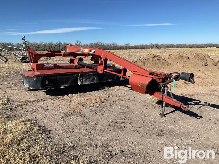 hesston-1340-image-3