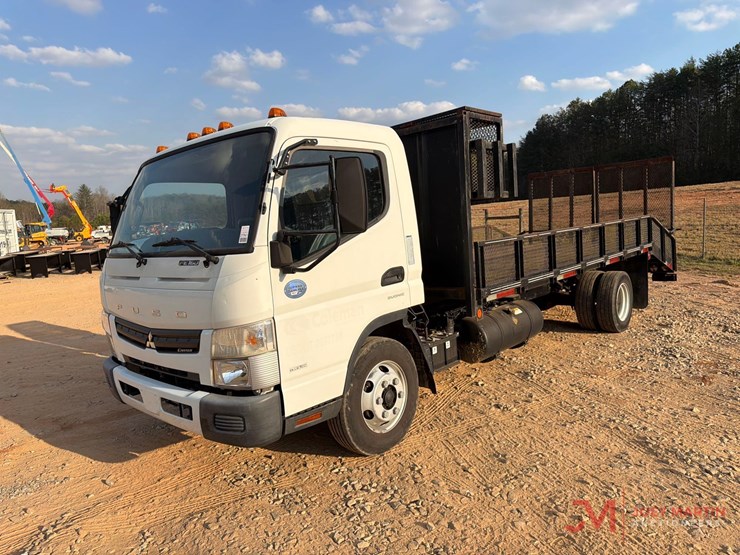 2017-mitsubishi-fuso-fe160-image-4
