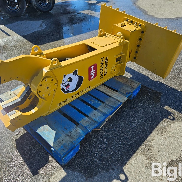 2025 MASSEY-FERGUSON 730