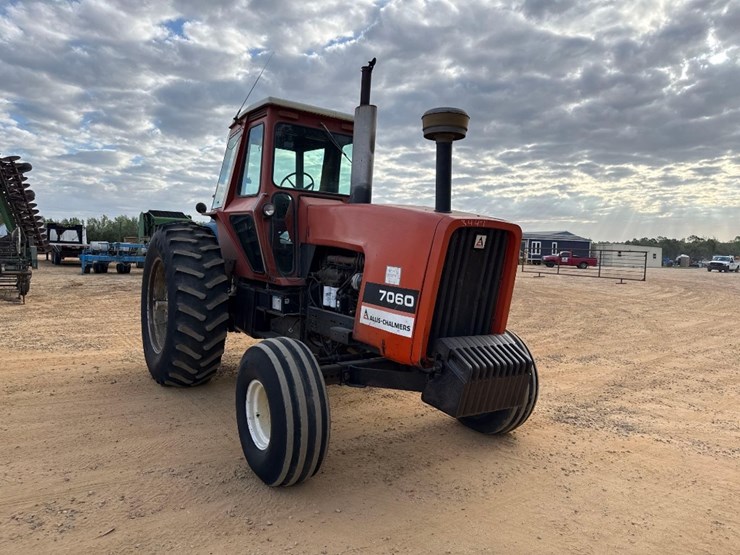 allis-chalmers-7060-image-1