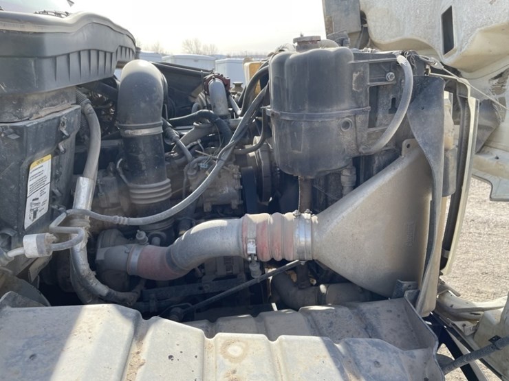 2008-international-7500-t/a-fuel-&-lube-truck-image-47