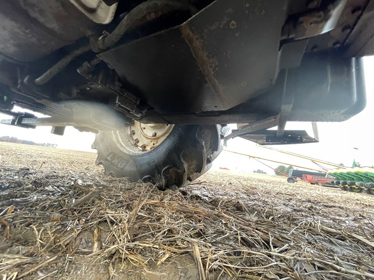 allis-chalmers-7045-image-30