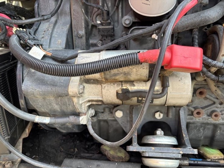 2017-bobcat-t650-image-37