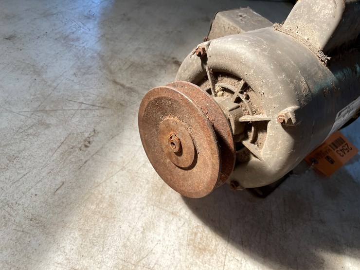 caterpillar-c3.3-image-4