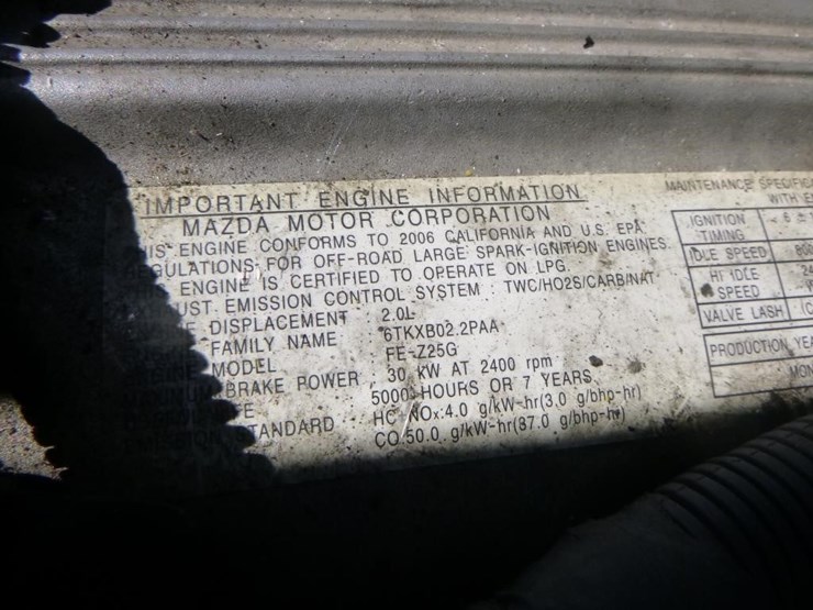 yale-glc30-forklift-image-24