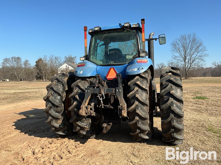 new-holland-t8040-image-6