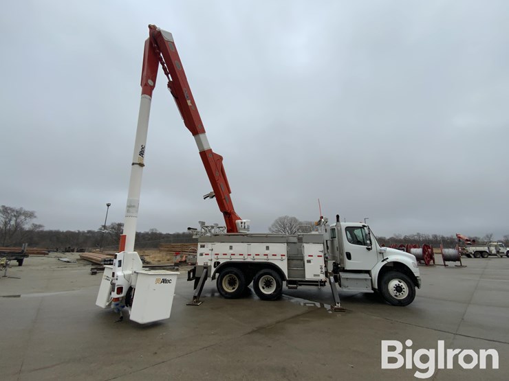 2014-freightliner-m2-106-image-4