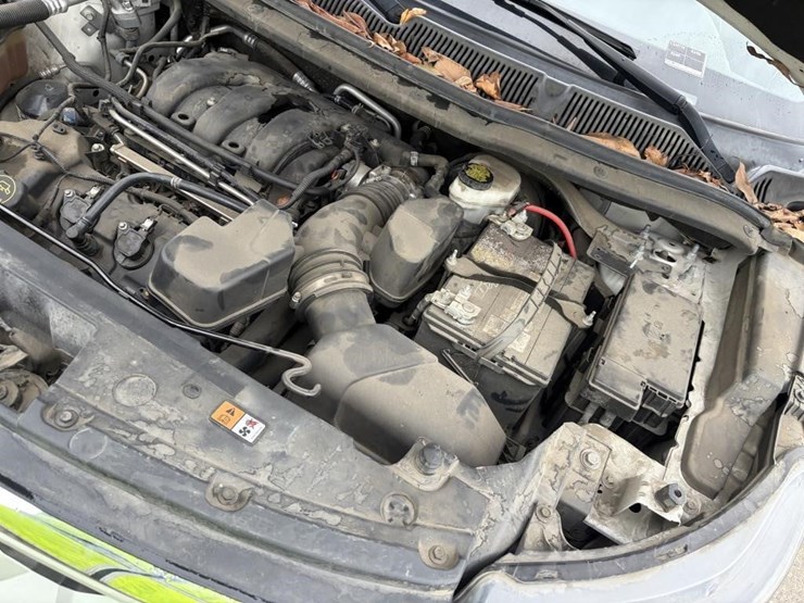 2019-ford-explorer-xlt-image-6