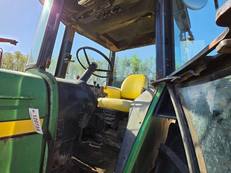 john-deere-4430-image-7