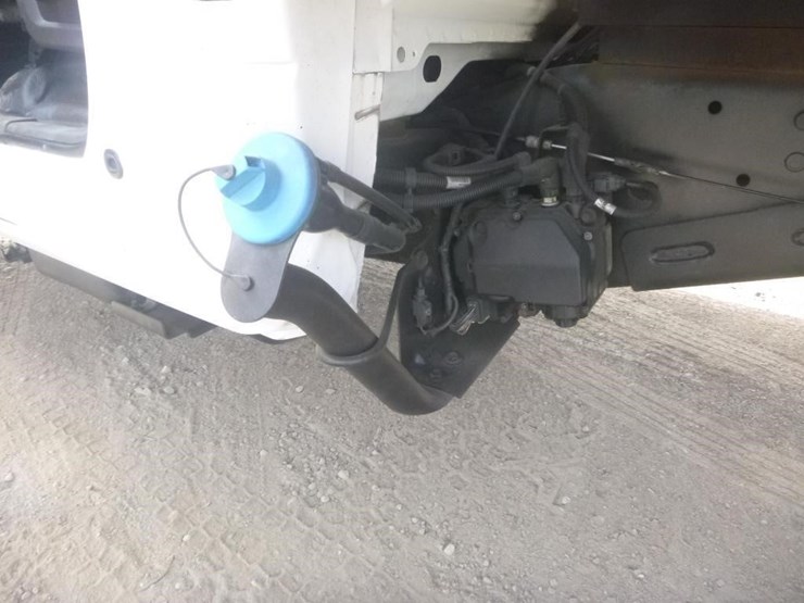 2011-dodge-ram-5500-image-18