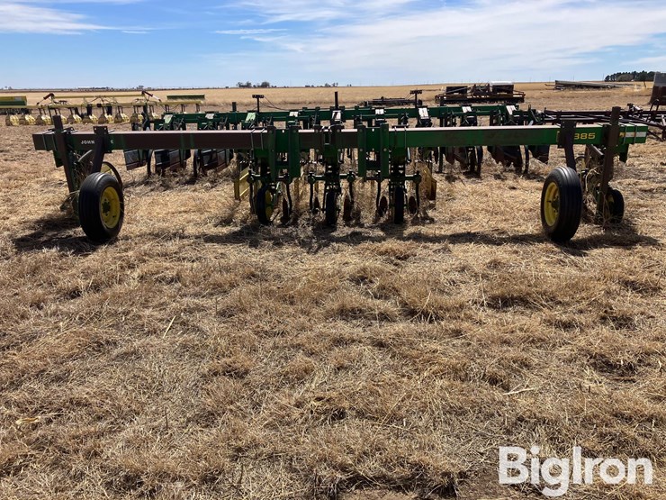 john-deere-885-image-5