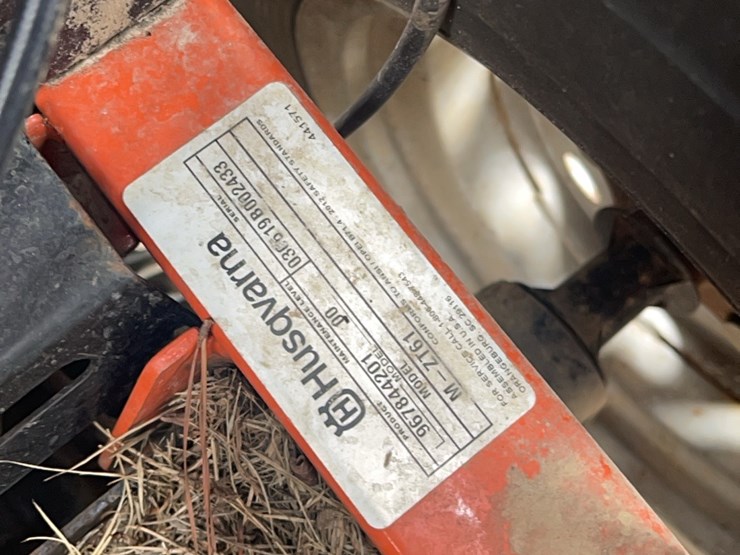 husqvarna-m-zt61-mower-fab-deck-485hours-kohler-25hp-moter-image-7