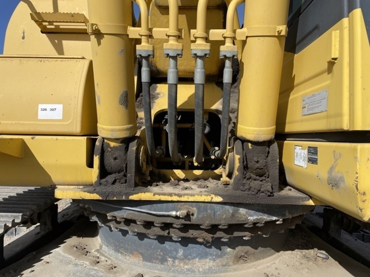 2013-komatsu-pc290-lc-10-image-24