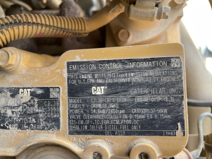 2013-caterpillar-279d-image-12