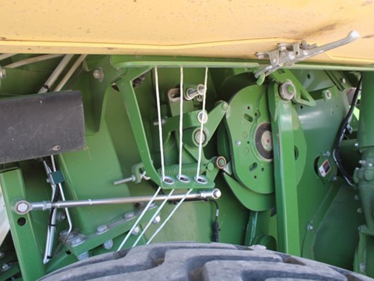 2019-krone-bp4x4hs-image-33