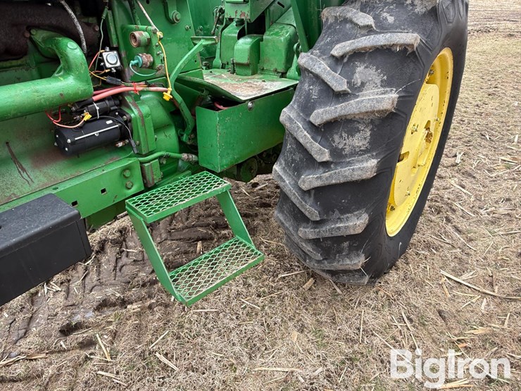 john-deere-4020-image-16