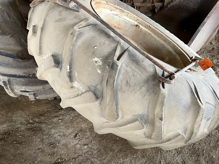 #2384-•-clamp-on-tractor-duals-image-4