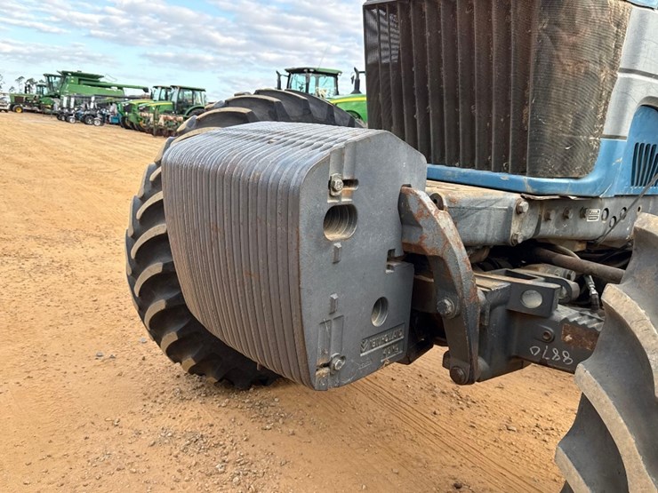 new-holland-8870-image-22