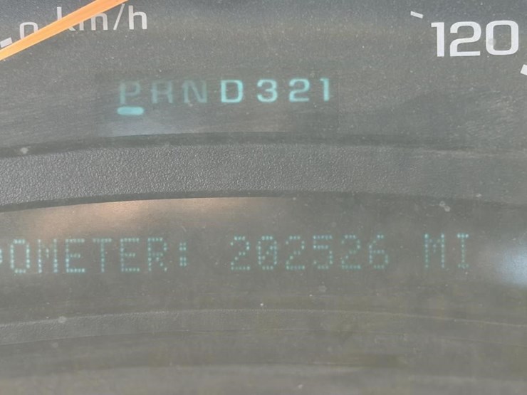 2005-chevrolet-2500-image-12