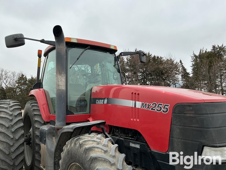 2004-case-ih-mx255-image-12