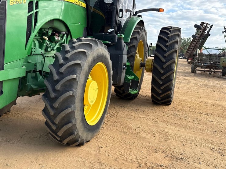 2015-john-deere-8270r-image-16