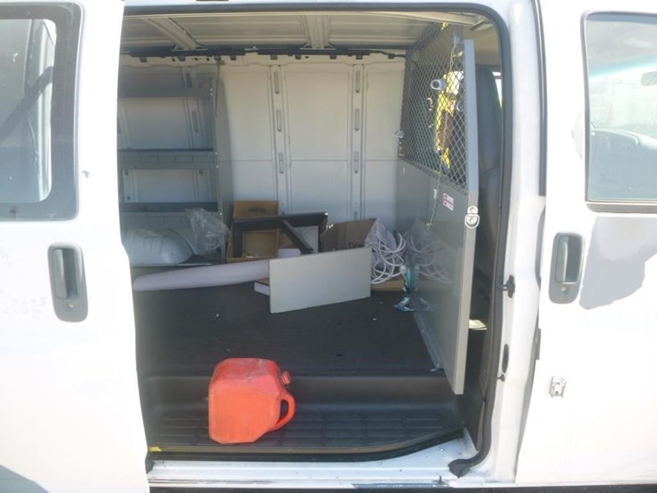 2002-chevrolet-1500-image-10