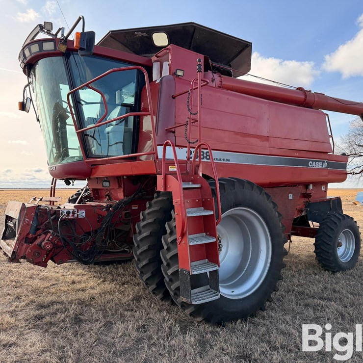 2001 CASE IH 2388