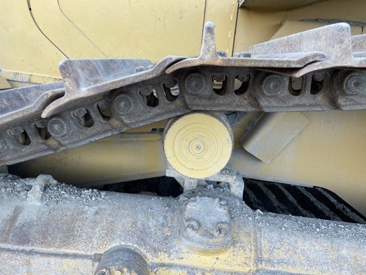 caterpillar-d6t-lgp-image-20