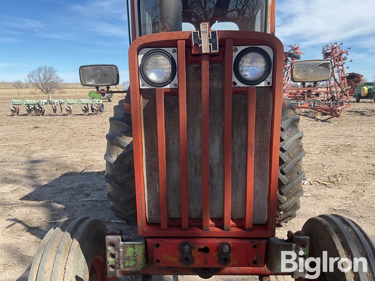 1966-international-806-image-9